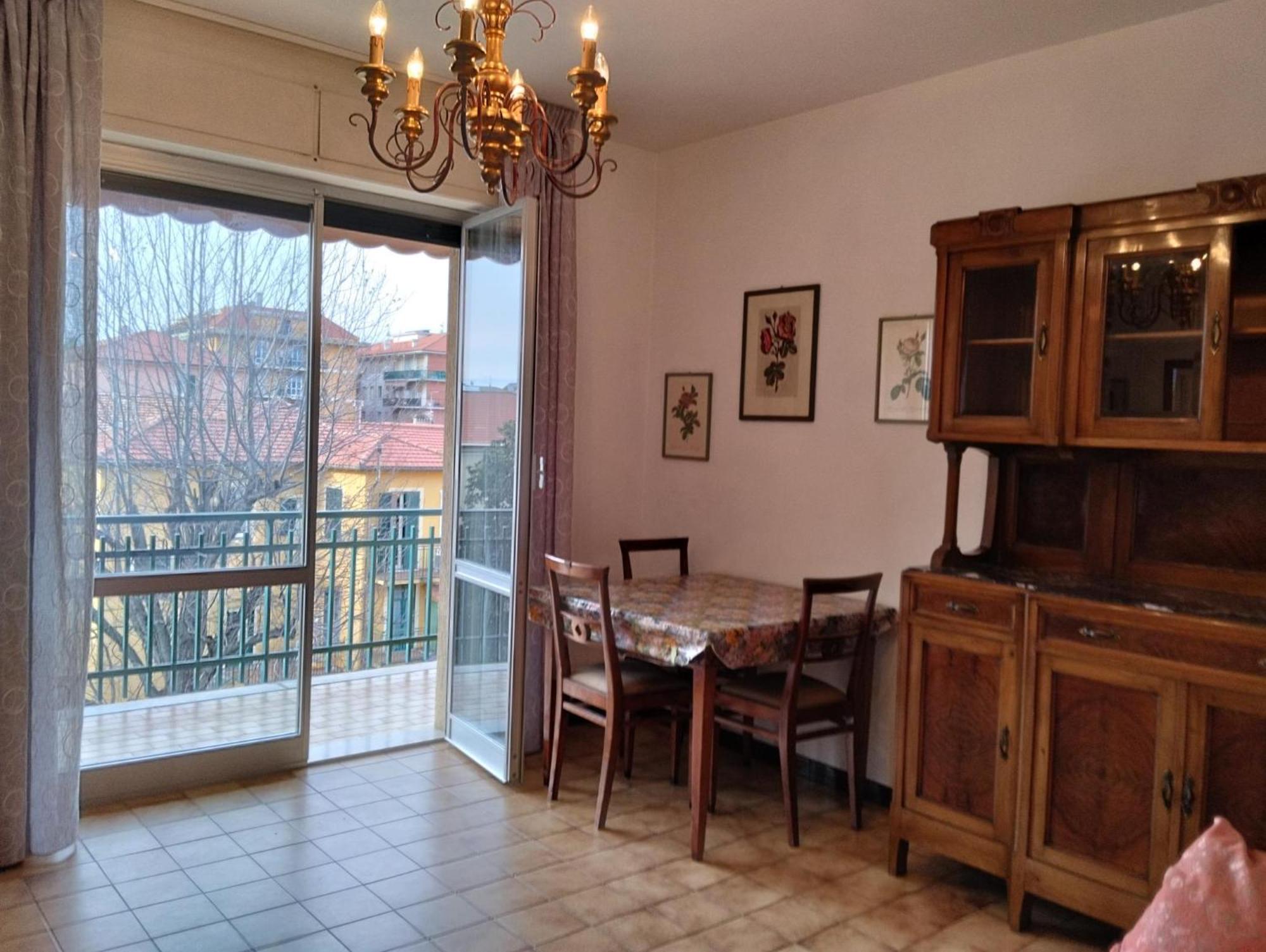 Appartamento Con Posto Auto Lavagna Luaran gambar